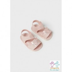 Sandalias caritas